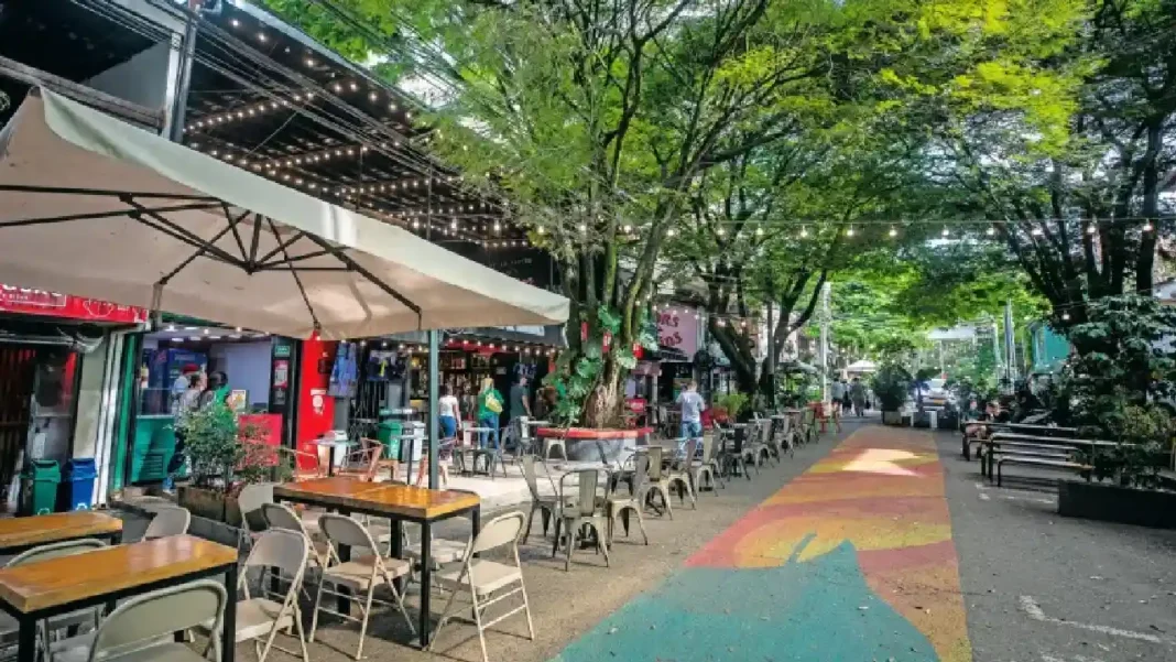 Comercio y servicios, protagonistas del mercado laboral en el Valle de Aburrá