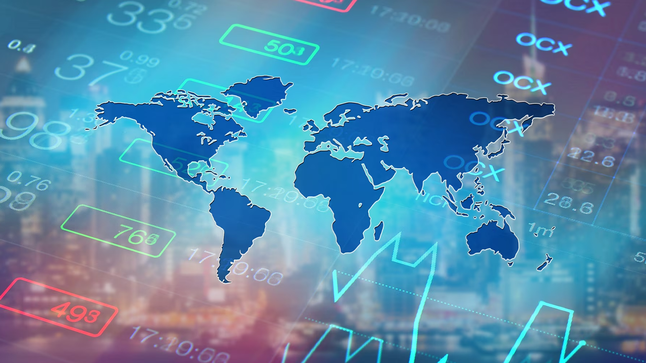 Economía global enfrenta bajo crecimiento y riesgos elevados, advierte el Foro Económico Mundial