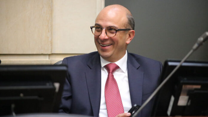 Quién es y perfil de Carlos Ernesto Camargo Assis, nuevo Magistrado de la Corte Constitucional