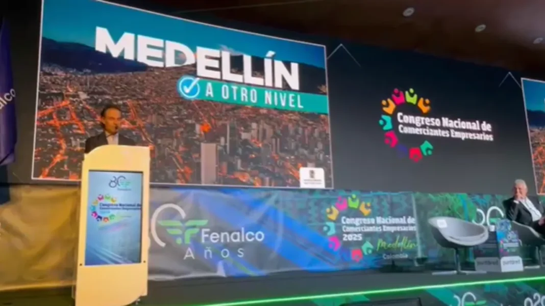 “Sí podemos trabajar de la mano, sacar al país adelante desde las regiones”, Fico Gutiérrez en Congreso de Fenalco