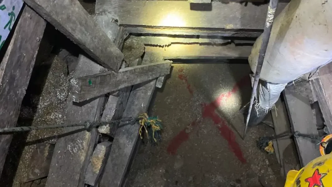 En video: el rescate de mineros atrapados en Segovia