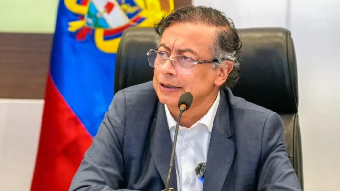 Petro califica de 