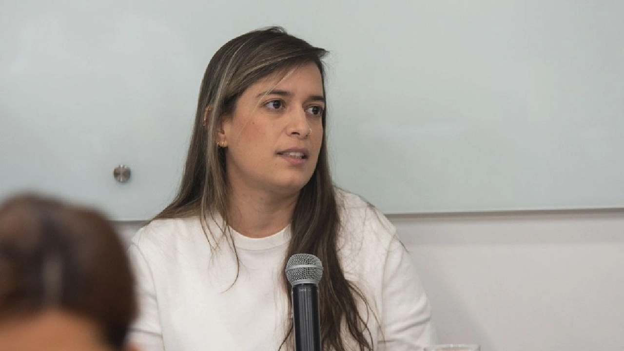 Procuraduria abre proceso contra exdirectora de la EDU por contratos de mantenimiento escolar
