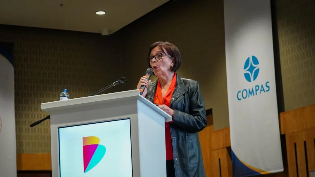 Carf alerta que recaudo tributario no alcanzará metas y presiona ajuste fiscal del Gobierno