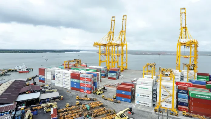 ¿El Puerto de Buenaventura está en venta?