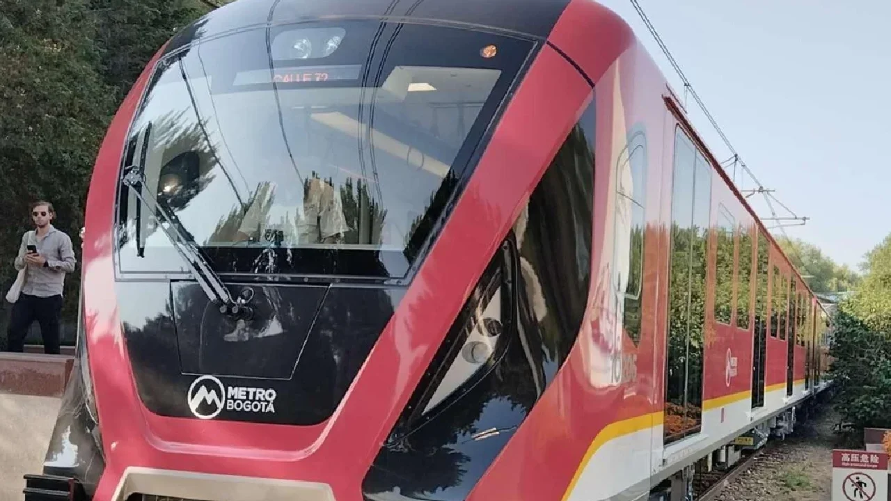 Crónica: el vagón del Metro de Bogotá está en Colombia