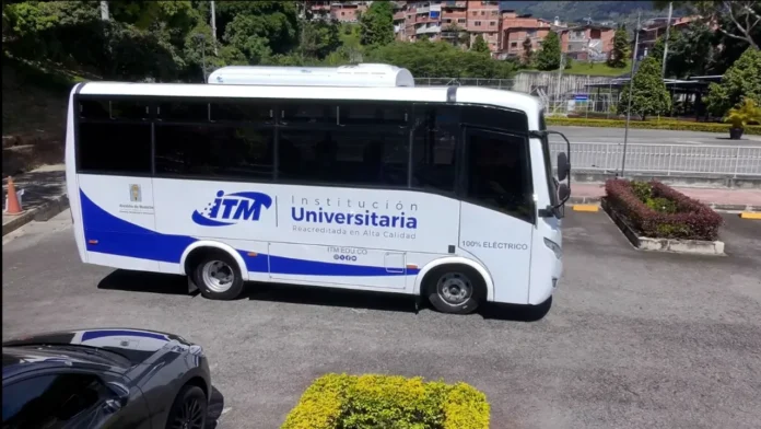 Medellín: El ITM incorpora tres nuevos buses eléctricos que fueron ensamblados localmente