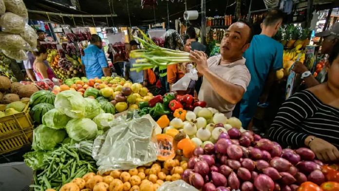 La inflación no da tregua: Colombia completa cinco años fuera de la meta del Banco de la República