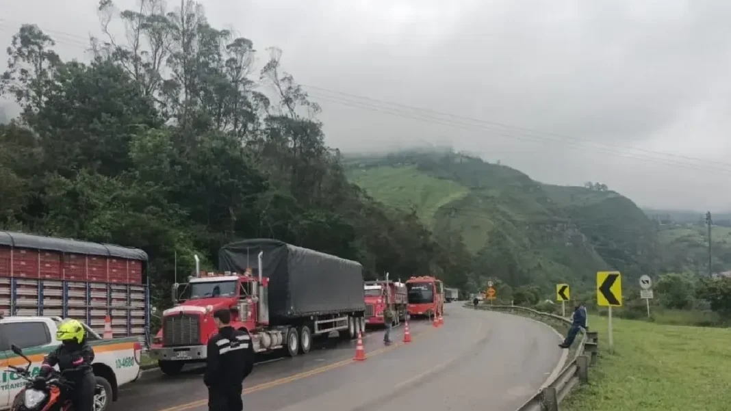 Gobierno fija fecha para habilitar vía al Llano en su totalidad