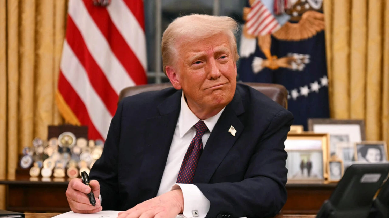 Corte Suprema decidirá si Trump puede mantener aranceles masivos
