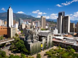 Con campaña antipólvora, Medellín espera tener una Navidad con bienestar