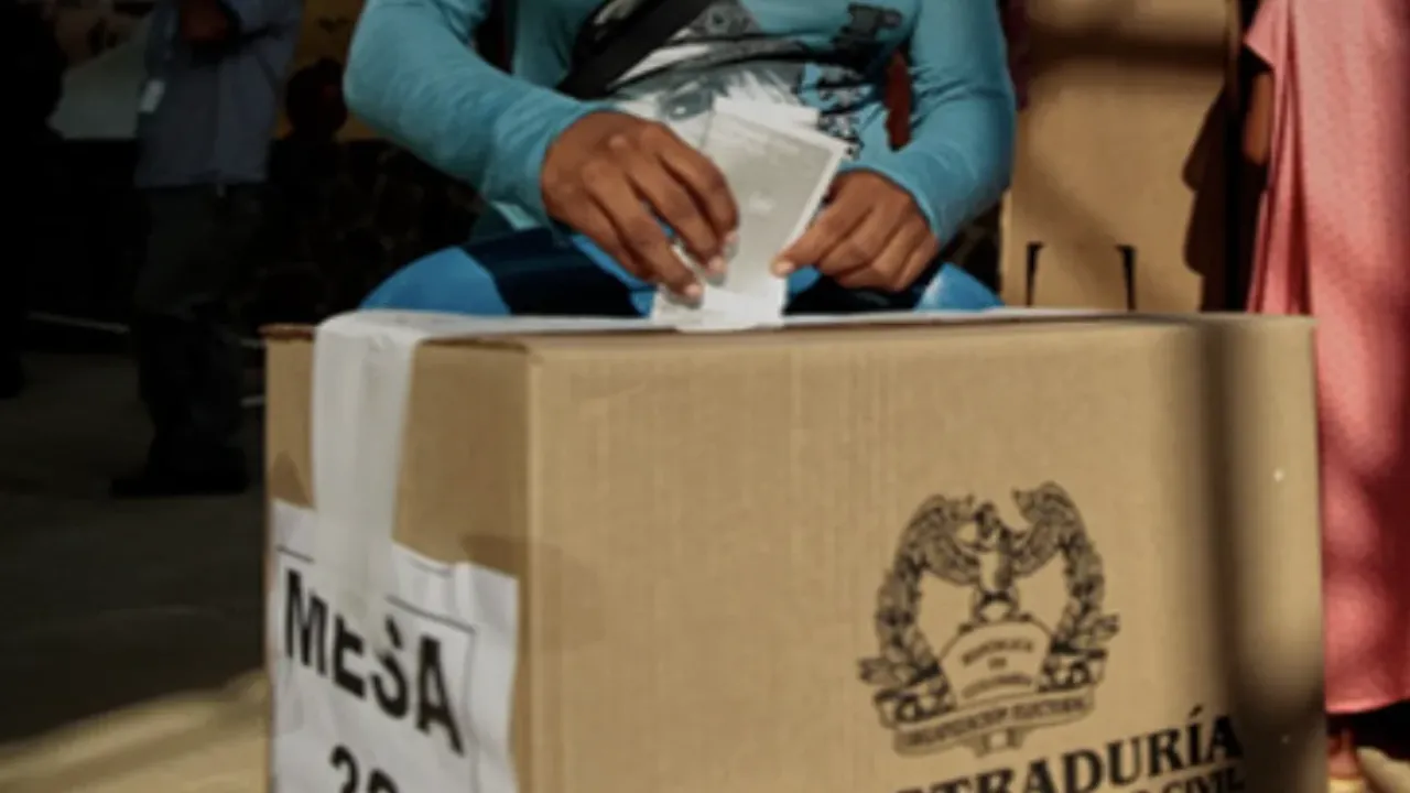 ¿Puedo votar en las elecciones de este 26 de octubre en Colombia? A qué hora abren y cierran las urnas en elecciones de este 26 de octubre