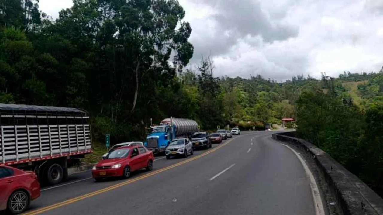 No habrá pico y placa regional en la vía al Llano este lunes festivo, confirma el Ministerio de Transporte 1 Medidas especiales en la vía al Llano por el Torneo Internacional del Joropo