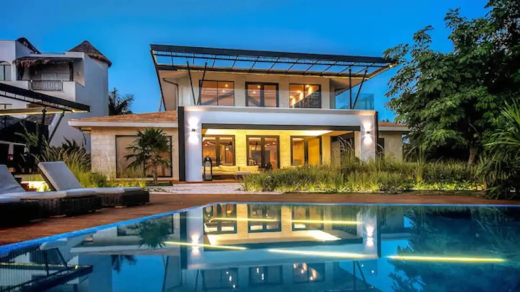 Airbnb alberga los alojamientos más lujosos de Latinoamérica, con tarifas que superan los 15 millones de pesos por noche en destinos como México, Medellín, Río y Cartagena.