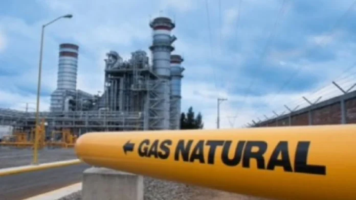 Producción de gas en Colombia cae 15% en el tercer trimestre frente a 2024