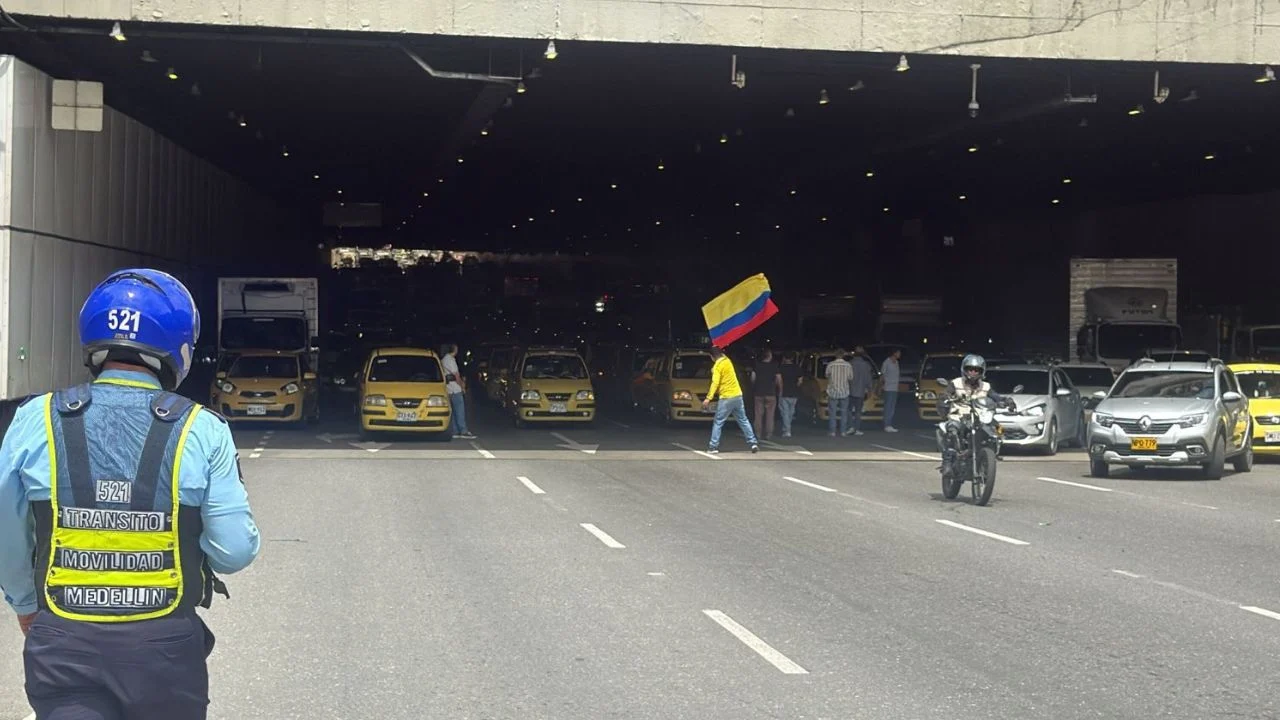 Cómo va el paro de taxistas en Medellín hoy 3 Como va el paro de taxistas en Medellin hoy