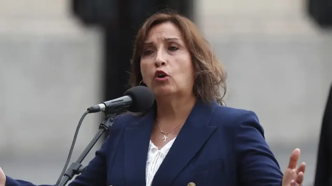 Lo último con relación a Dina Boluarte: noche agitada en Perú