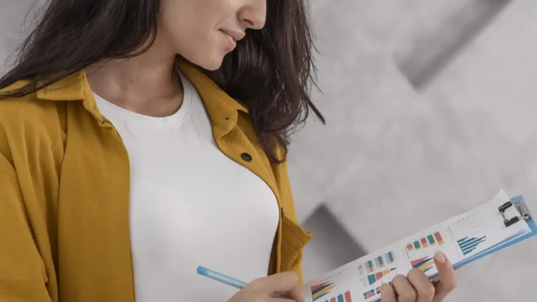 Empresarios moderan su optimismo: confianza comercial cae y la industrial mejora en septiembre