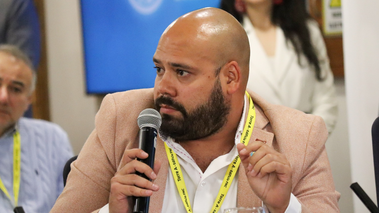 ACGGP advierte sobre los riesgos que traería el proyecto de prohibición de exploración en la Amazonía 1 Debate nacional por la prohibición de exploración en la Amazonía