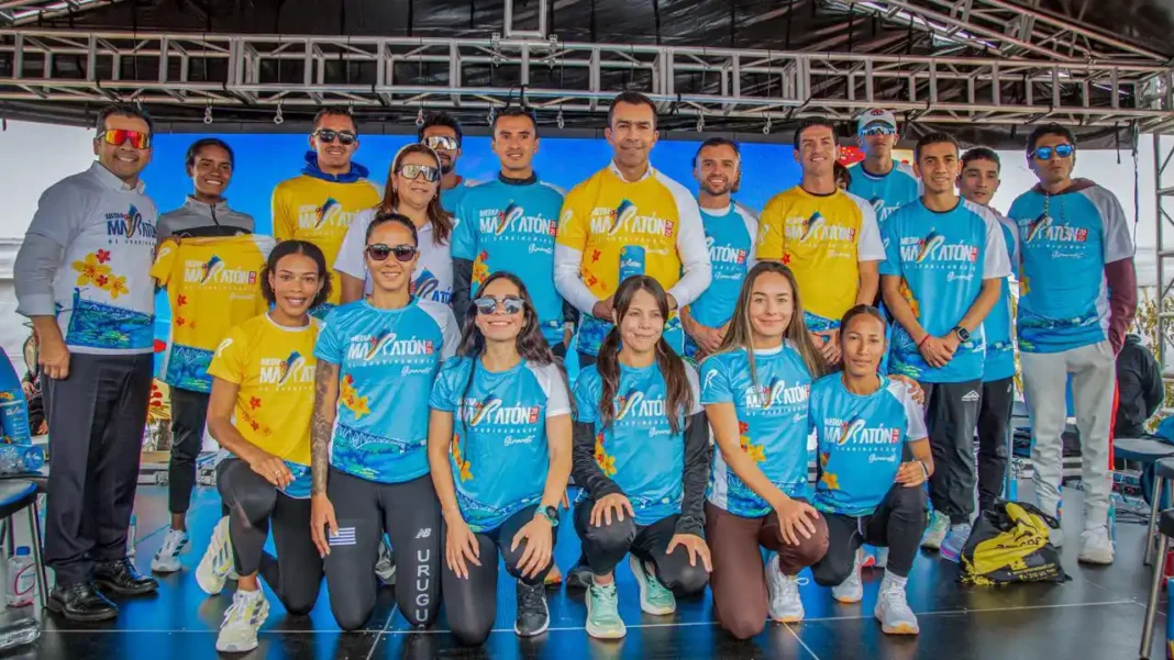 Gobernador Jorge Rey acompaña a los deportistas que participarán en la Media Maratón de Cundinamarca 2025