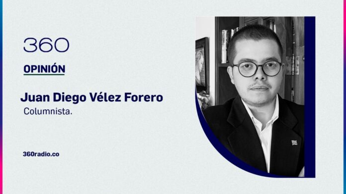 El ocaso de un relato: cuando el poder se escucha a sí mismo