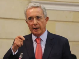 A qué hora anuncian la nueva condena de Álvaro Uribe Vélez