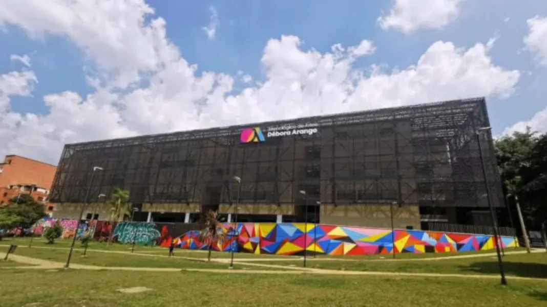 Envigado: ¿Qué dice la Ley 2525 en relación con el Tecnológico de Artes Débora Arango?