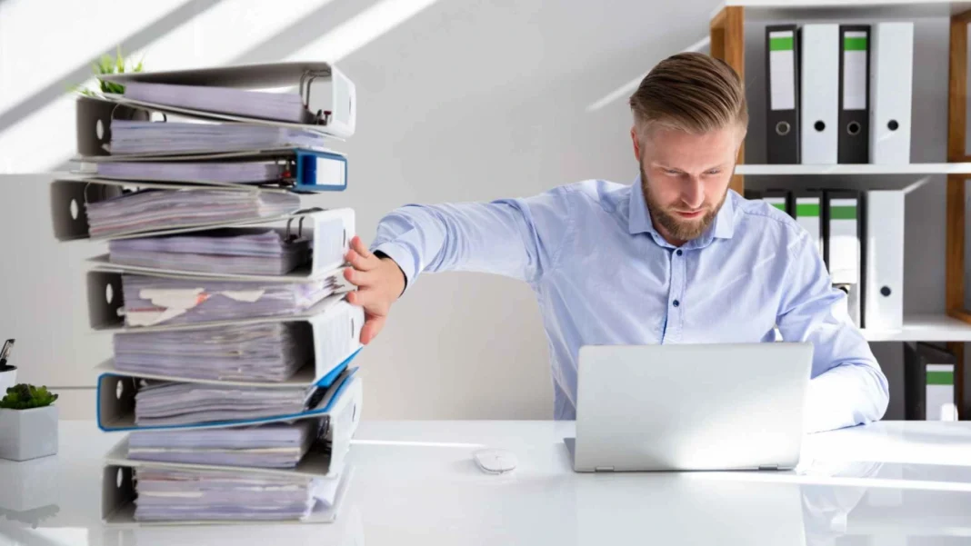 Desempleo en Colombia cae a 8,2% en septiembre, el registro más bajo para ese mes en 24 años