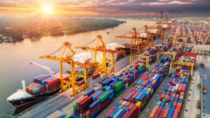 Colombia aumenta importaciones 10% entre enero y agosto, pero su déficit comercial sigue en rojo