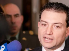 Hoja de vida de Felipe Córdoba: el aspirante a presidencia que complica al Partido Conservador