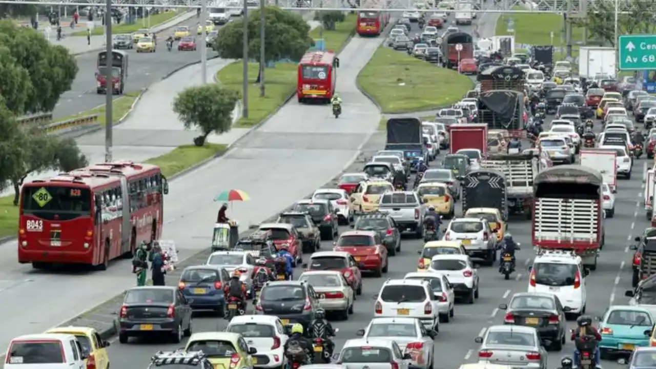 Pasos, costo y requisitos para matricular un carro en Bogotá y evitar pico y placa los sábados