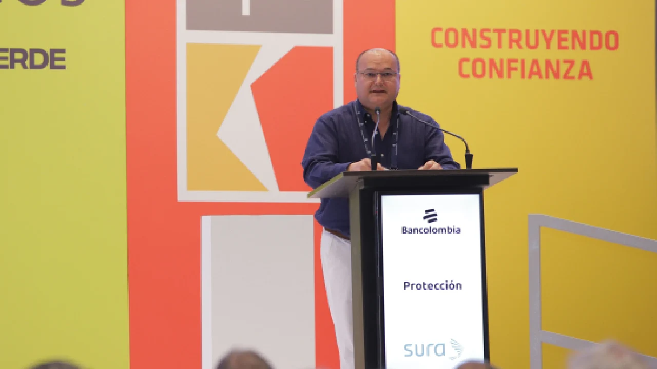 “La infraestructura es la base sobre la que se construye una Colombia más competitiva”: Mauricio Ossa en Congreso Nacional de la Infraestructura