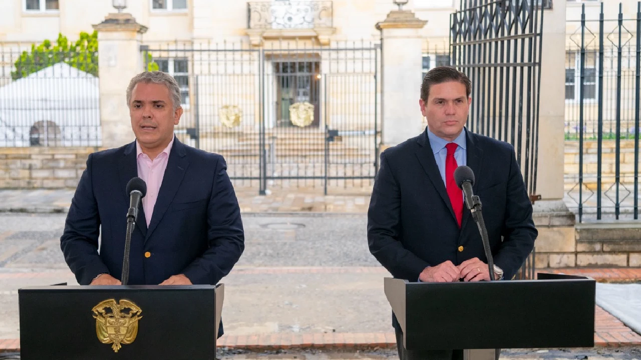 Un candidato de Estado: por qué Pinzón irrumpe con fuerza en la contienda presidencial