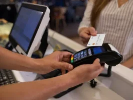 Compras a crédito serán más caras en diciembre tras aumento de tasa de usura