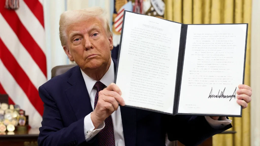 Casa Blanca prepara plan alternativo si la Corte Suprema limita los poderes arancelarios de Trump