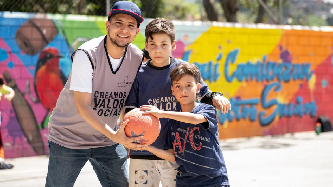 Medellín 350 años: Grupo Argos impulsa un homenaje que une arte y desarrollo comunitario