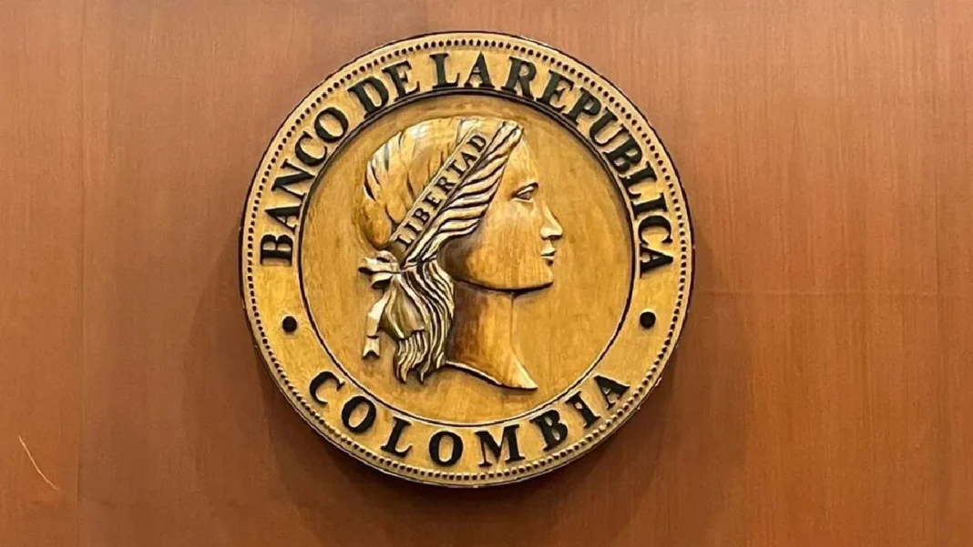 Inversión extranjera muestra señales de vida en octubre, pero sigue lejos de niveles de 2024