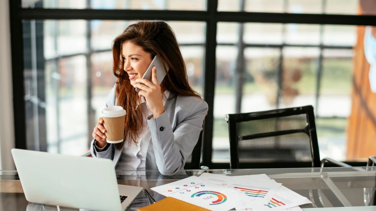 Tiempo lento en Colombia: cómo el slow living transforma el trabajo, el turismo y la vida urbana