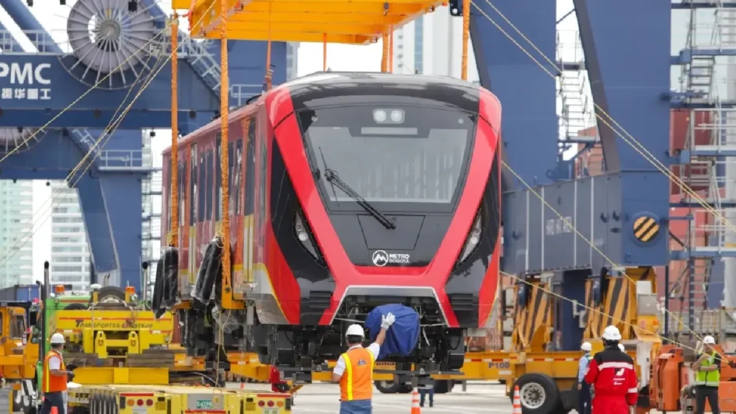 Metro de Bogotá: tres trenes ya están en la ciudad y el proyecto supera el 67 % de avance