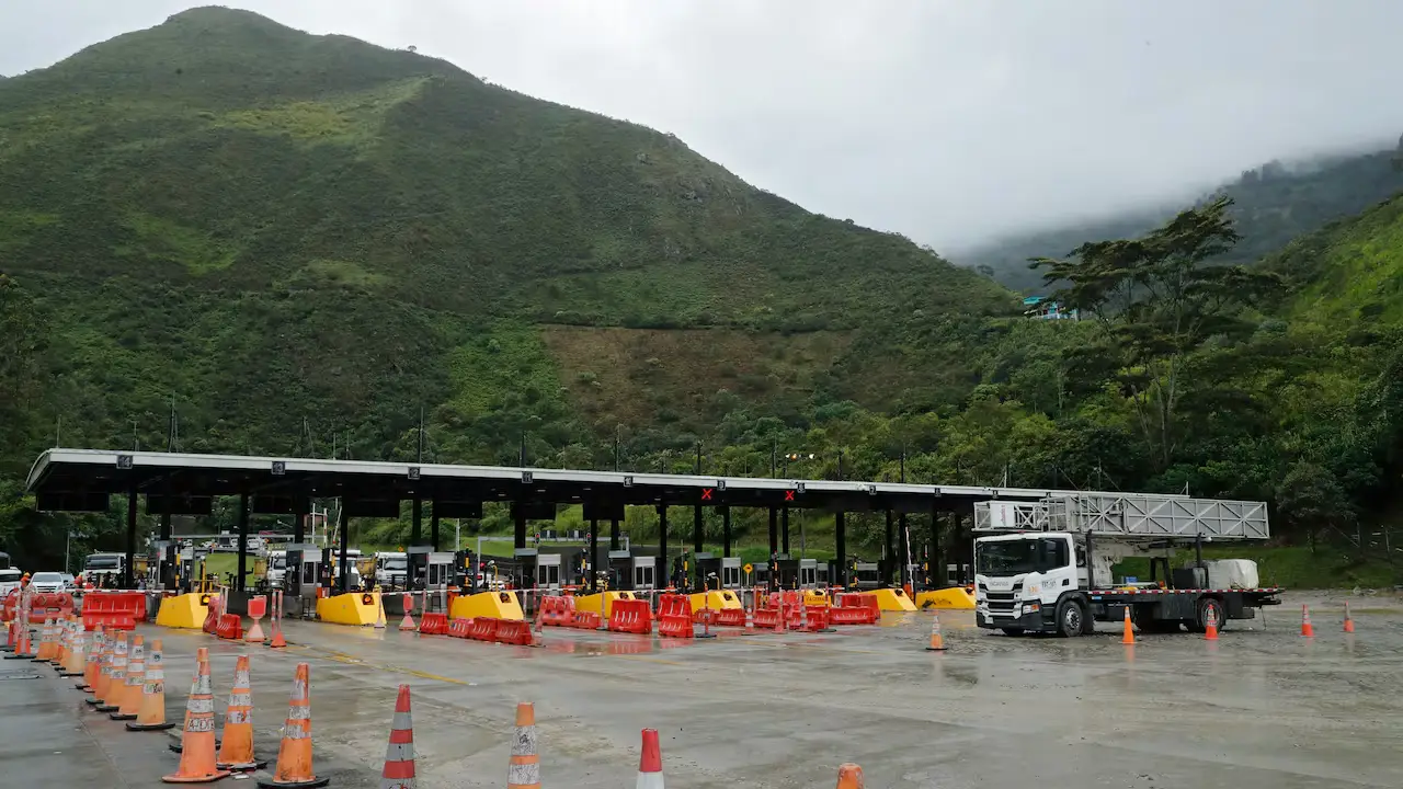 Peajes de la vía al Llano tendrán nuevos valores preferenciales desde el 16 de noviembre 1 Coviandina y ANI anuncian actualización anual de tarifas en peajes hacia Villavicencio