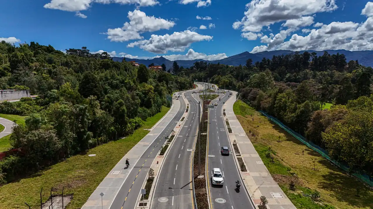 La avenida El Rincón entra en operación y transforma el tránsito en el noroccidente de Bogotá