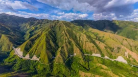 Asegurada la conexión con Urabá de la Nueva Vía al Mar Gonzalo Mejía Trujillo 1 Asegurada la conexión con Urabá de la Nueva Vía al Mar Gonzalo Mejía Trujillo