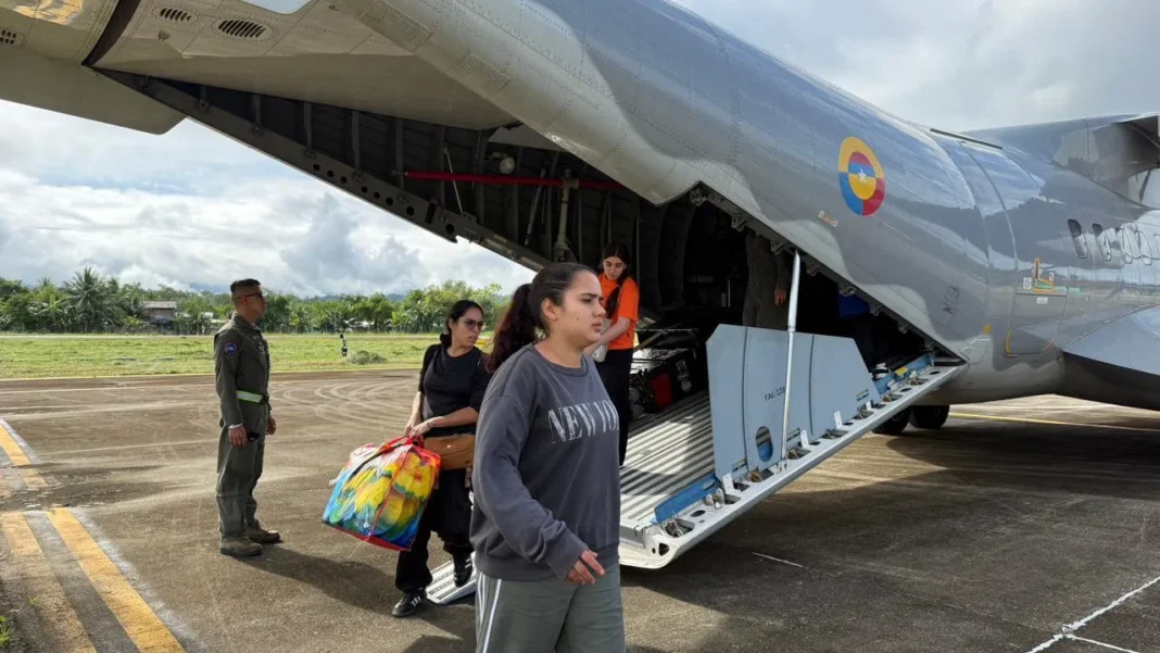 El municipio que recibió ayuda clave de FAC y la Armada Nacional