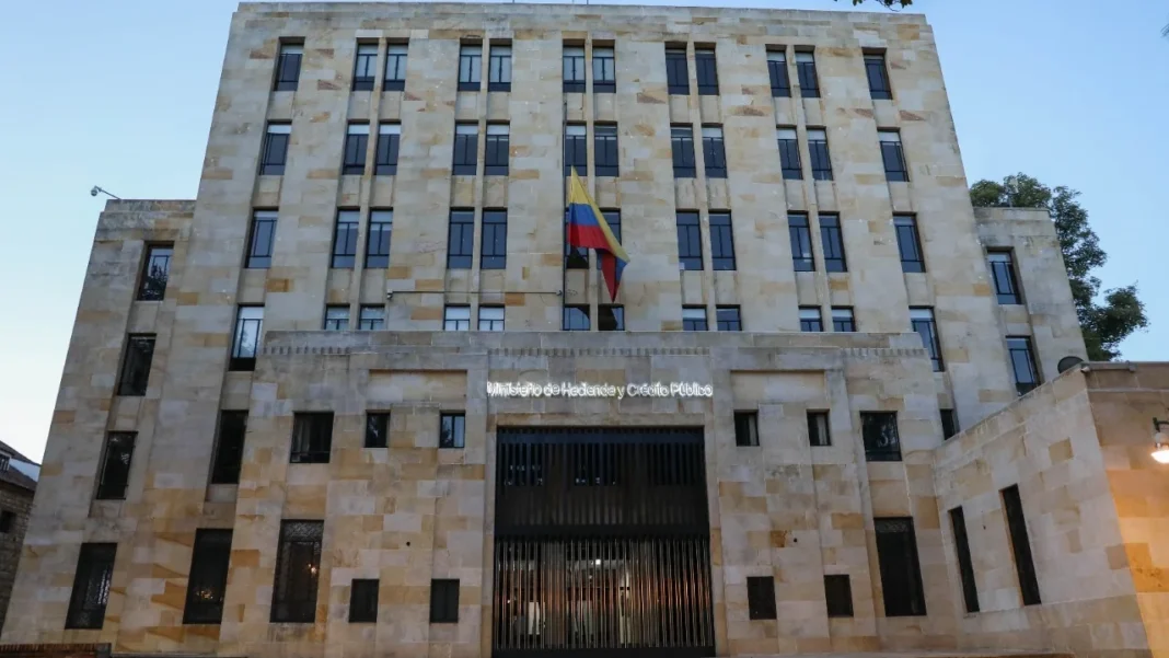 Atrasos en pagos del Estado golpearán a contratistas en diciembre