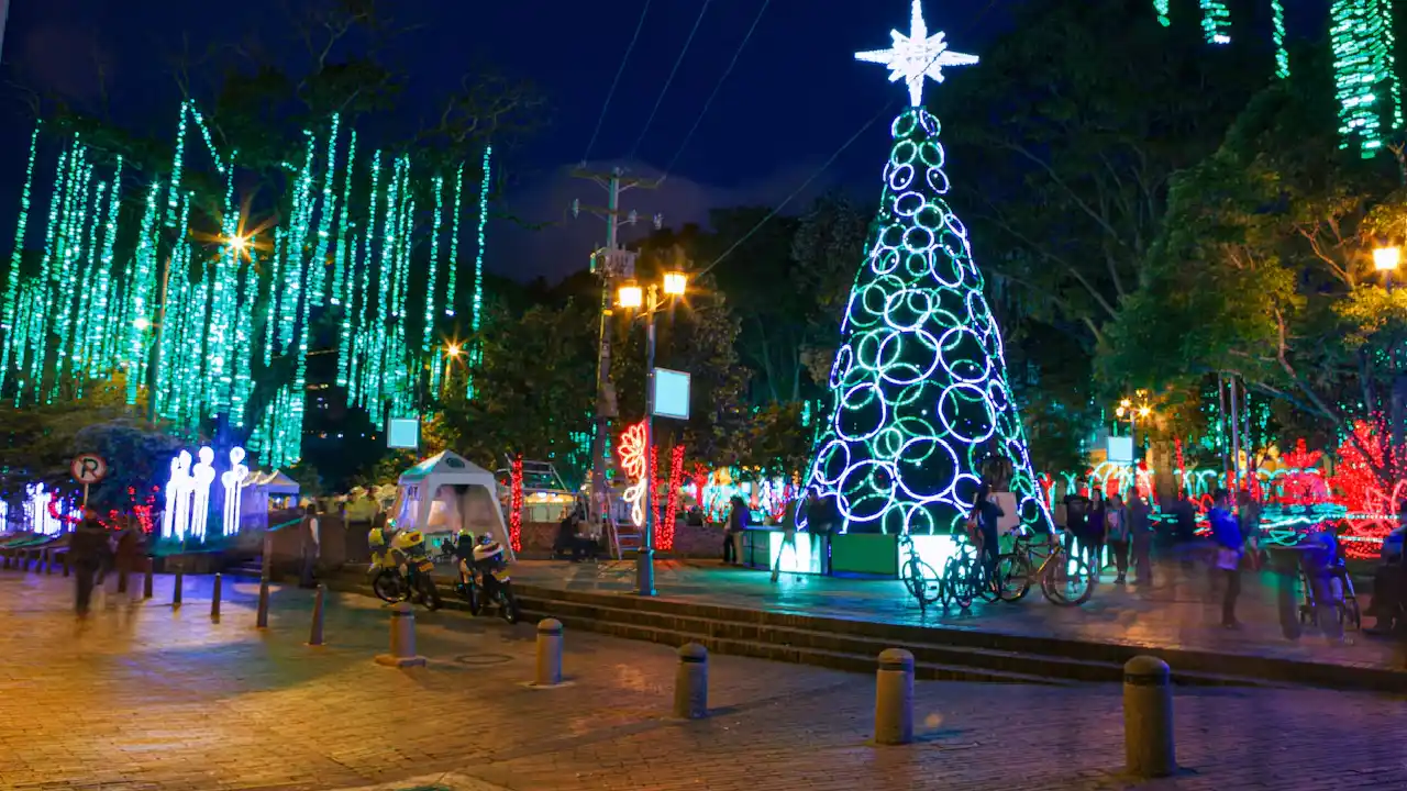 Bogotá: luces, desfiles y magia en los jardines