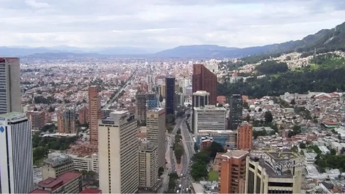 Bogotá cerró 2025 con más de 80.000 nuevas empresas creadas Bogotá cerró 2025 con más de 80.000 nuevas empresas creadas