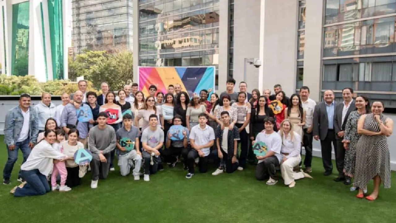 Grupo Argos y universidades aliadas impulsan a 21 nuevos becarios 1 Grupo Argos y universidades aliadas impulsan a 21 nuevos becarios