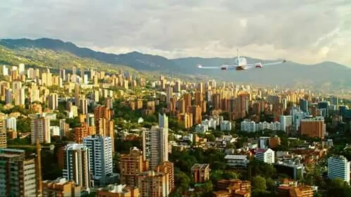 Medellín: Así fue el Bazar de Marcas Súper Outlet 2025