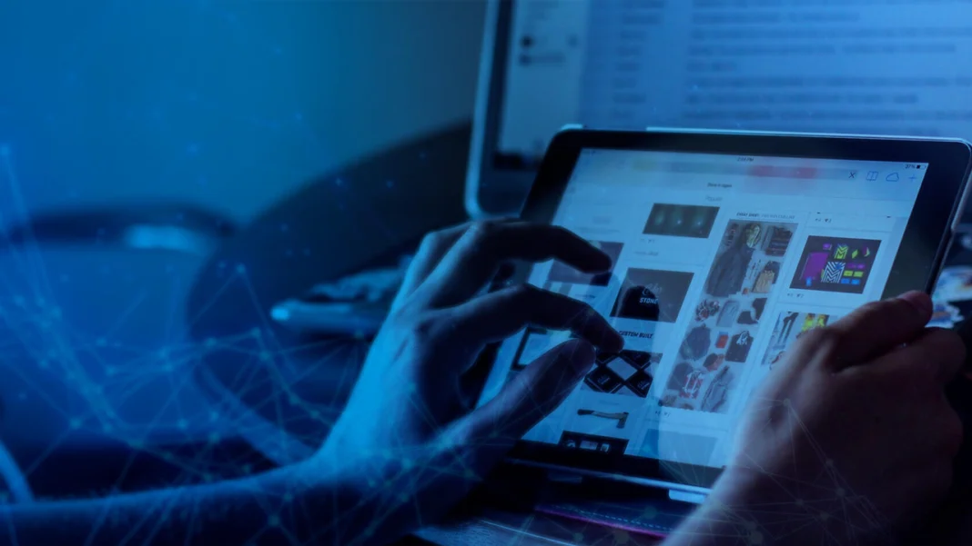 Colombia avanza en transformación digital, pero enfrenta un déficit de 85.000 talentos especializados, según un estudio del Ministerio TIC y Fedesoft.