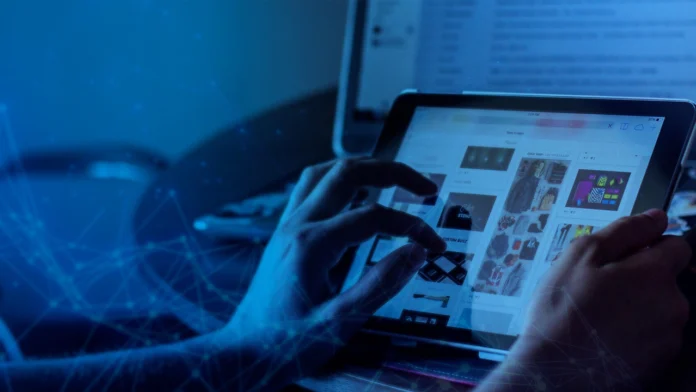 Colombia avanza en transformación digital, pero enfrenta un déficit de 85.000 talentos especializados, según un estudio del Ministerio TIC y Fedesoft.